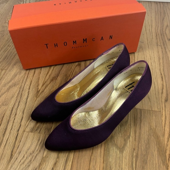 Thom McAn Pump Heels Purple Pointed Toe Slip On 7.5B - Picture 2 of 5
